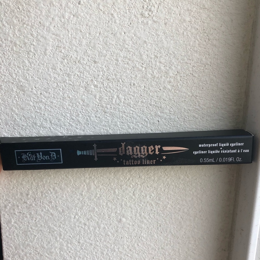 KAT VON D TROOPER EYELINER